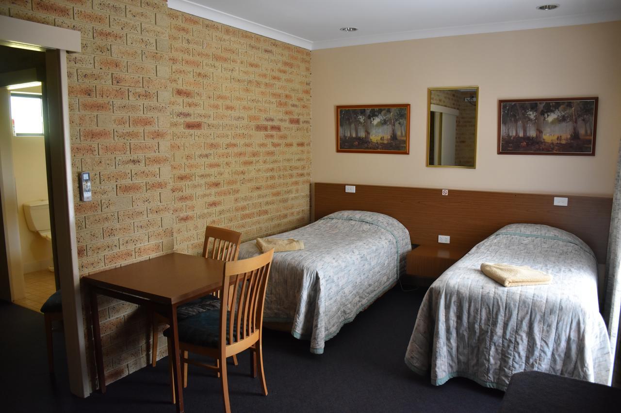 Mount Barker Valley Views Motel & Chalets, Western Australia ภายนอก รูปภาพ