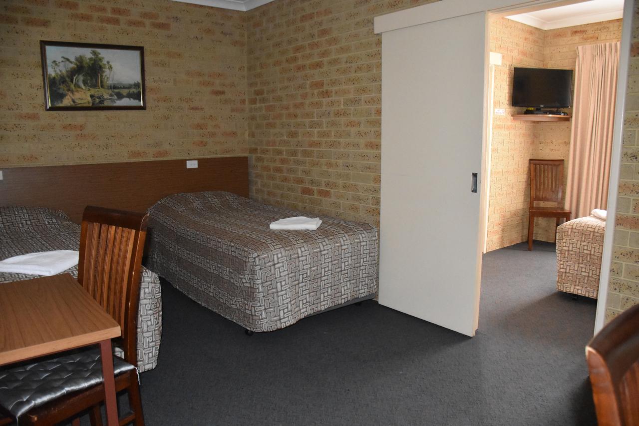 Mount Barker Valley Views Motel & Chalets, Western Australia ภายนอก รูปภาพ